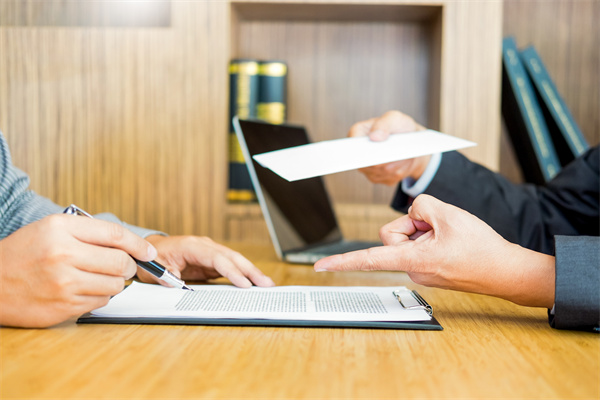 企業(yè)如何解決員工薪酬管理問(wèn)題？