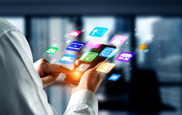 社交媒體營銷：拓展品牌知名度，加強(qiáng)消費者互動