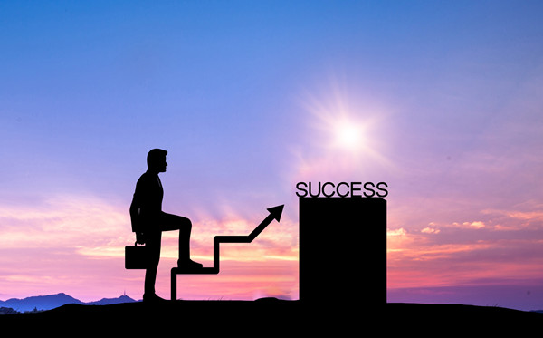 員工培訓(xùn)與發(fā)展：打造高效能團隊的關(guān)鍵！