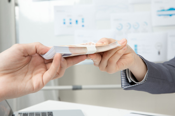 全球化下如何制定跨文化、跨區(qū)域的薪酬策略？