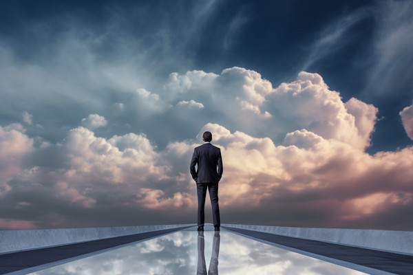 企業(yè)管理咨詢(xún)：如何在企業(yè)中實(shí)施有效的風(fēng)險(xiǎn)管理？