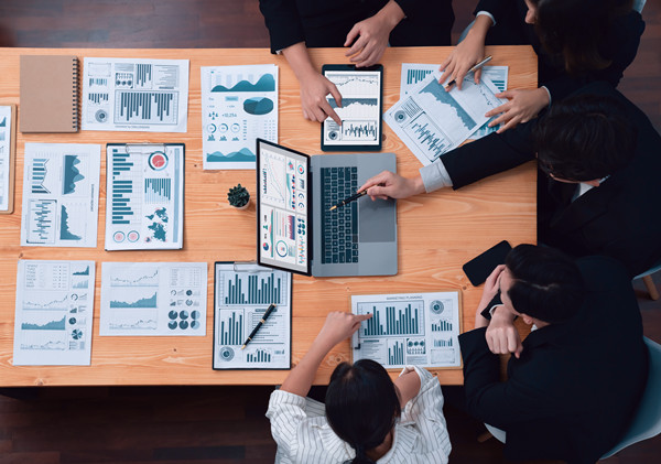 如何針對(duì)問(wèn)題，制定合適的績(jī)效改進(jìn)方案？