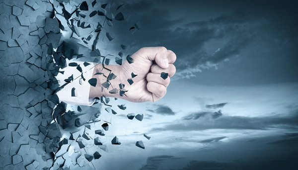 跨越鴻溝：如何運(yùn)用變革管理應(yīng)對企業(yè)挑戰(zhàn)？