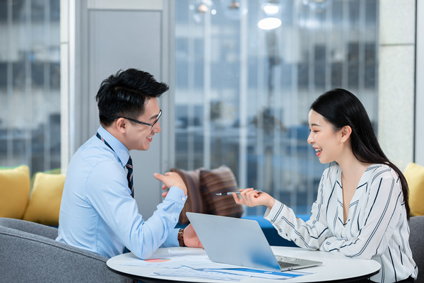 客戶關(guān)系管理：建立長期、穩(wěn)定的客戶關(guān)系