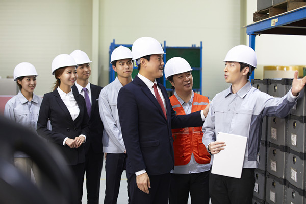 精益領(lǐng)導(dǎo)力：培養(yǎng)卓越領(lǐng)導(dǎo)力，引領(lǐng)企業(yè)前行