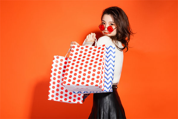 打造卓越品牌，創(chuàng)新營銷策略，引領(lǐng)市場新潮流