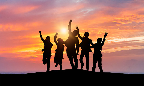 領(lǐng)導(dǎo)智慧：培養(yǎng)卓越領(lǐng)導(dǎo)者，引領(lǐng)企業(yè)不斷前行