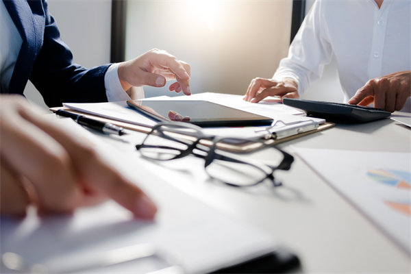 智慧預(yù)算，護(hù)航企業(yè)未來，構(gòu)建穩(wěn)健預(yù)算管理體系