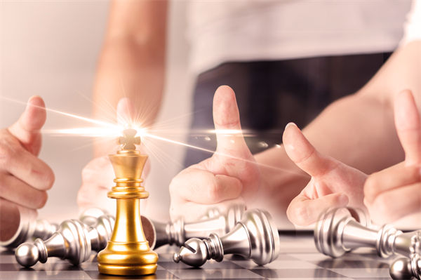 戰(zhàn)略咨詢創(chuàng)新驅(qū)動(dòng)，激發(fā)企業(yè)活力，鑄就長(zhǎng)青基石