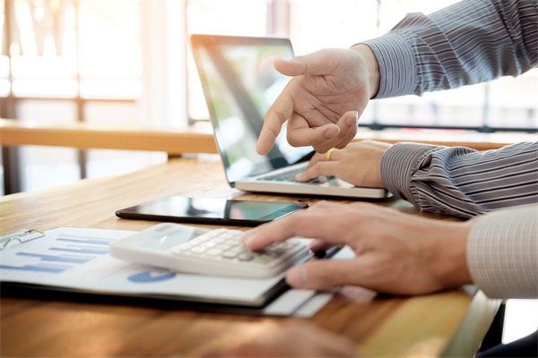 協(xié)同內(nèi)外力量，執(zhí)行經(jīng)營計劃，共創(chuàng)企業(yè)美好明天