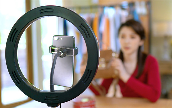 促銷策略：激發(fā)消費者購買欲望，促進(jìn)銷售增長