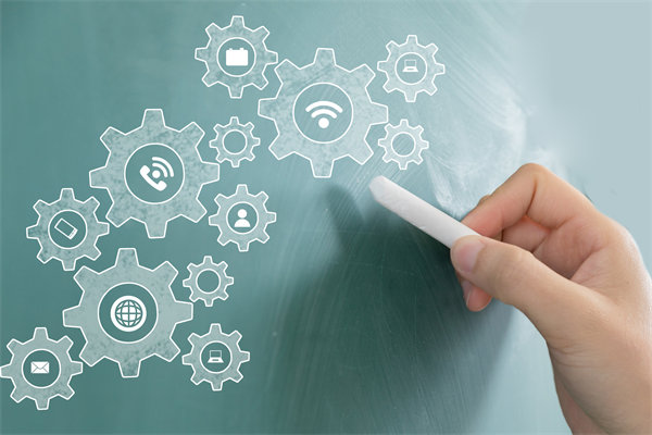 集團如何平衡總部與子公司間的權力與責任？