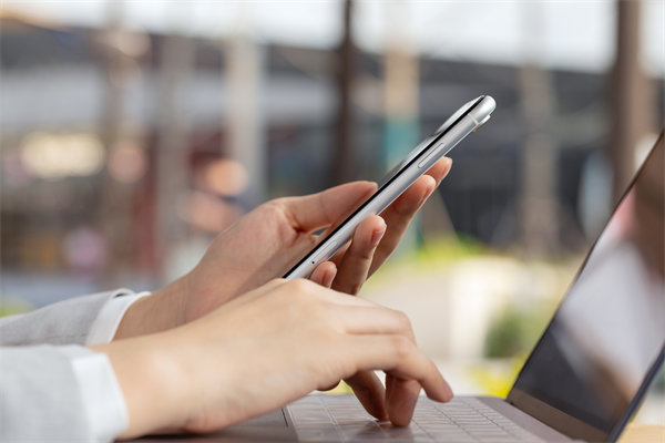 遠(yuǎn)程辦公時代下，如何優(yōu)化人力資源管理策略？