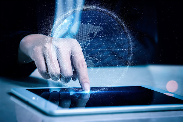 智能制造系統(tǒng)中，如何有效集成并管理多種自動化設(shè)備？