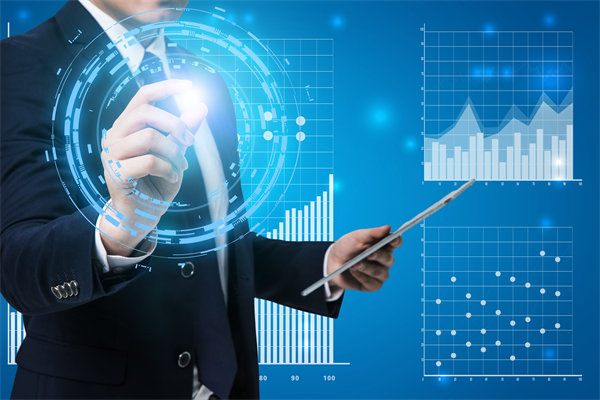 年度經(jīng)營計劃實施中，如何確保各部門協(xié)同一致？