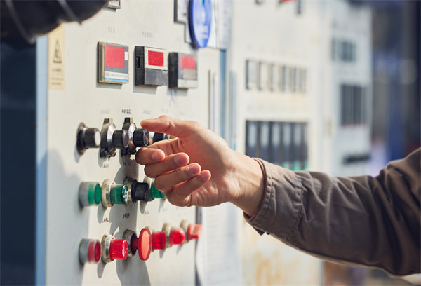 持續(xù)改進(jìn)機(jī)制在精益生產(chǎn)中如何驅(qū)動質(zhì)量與成本雙贏？