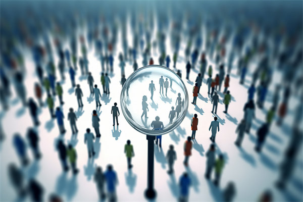 招聘過程中，如何篩選合適人才，降低離職率？