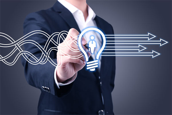 環(huán)境快速變化，企業(yè)如何靈活調(diào)整組織規(guī)劃以應(yīng)對(duì)挑戰(zhàn)？