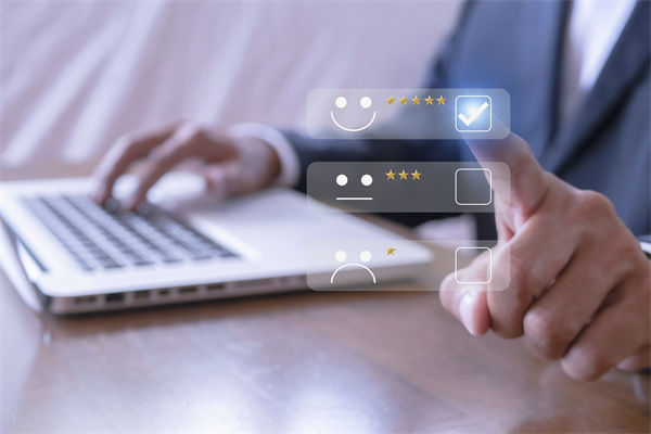 博士情侶瞞著領(lǐng)導(dǎo)下班擺攤月入3萬(wàn)3，企業(yè)薪酬管理的啟發(fā)