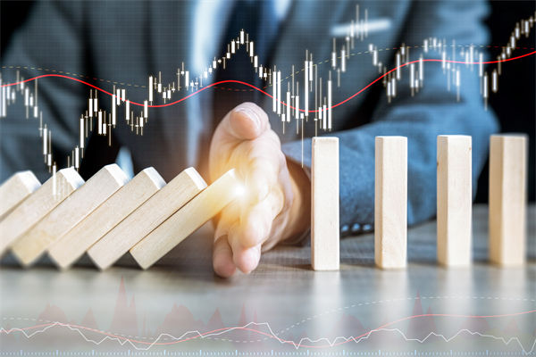 集團管控中，如何有效實施風險管理以保障企業(yè)穩(wěn)健發(fā)展？