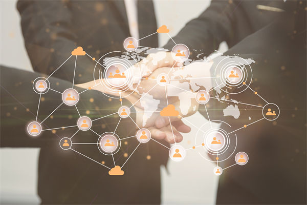 戰(zhàn)略執(zhí)行過(guò)程中，如何建立高效溝通與協(xié)作機(jī)制？