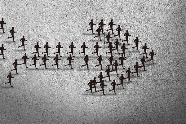 如何評估戰(zhàn)略規(guī)劃的成效，并進(jìn)行適時(shí)調(diào)整與優(yōu)化？