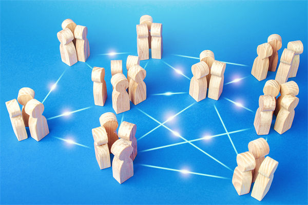 如何通過組織規(guī)劃，促進內(nèi)部溝通與團隊協(xié)作效率？