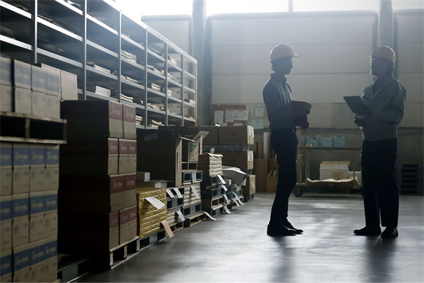 如何通過供應(yīng)鏈咨詢優(yōu)化企業(yè)的庫存管理策略？