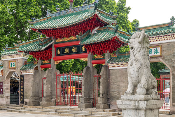 佛山薪酬咨詢公司如何助力企業(yè)平衡薪酬與績效？