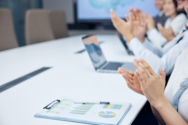 企業(yè)的會(huì)議管理制度不完善，如同虛設(shè)怎么辦？