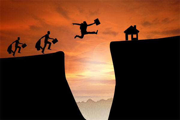 如何通過(guò)人力資源策略實(shí)現(xiàn)企業(yè)員工潛能最大化？