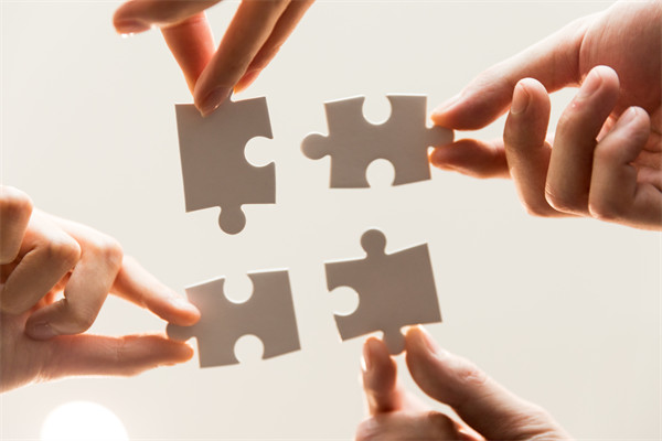 集團(tuán)管控失效，資源錯(cuò)配，在競爭中只能節(jié)節(jié)敗退！