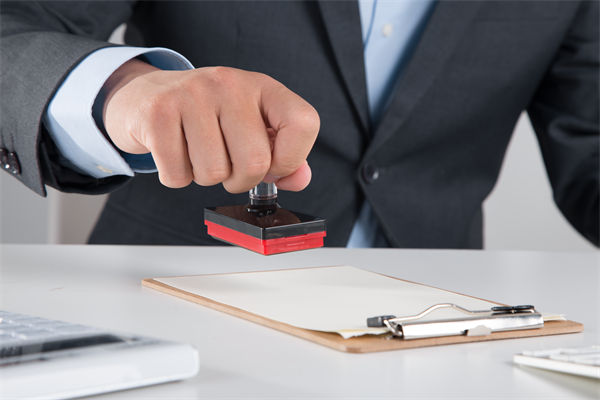 管控過度活力缺失，集團怎樣平衡管控與自主激發(fā)潛能？