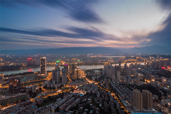 企業(yè)如何借助福州咨詢公司優(yōu)化組織運作流程與效能？