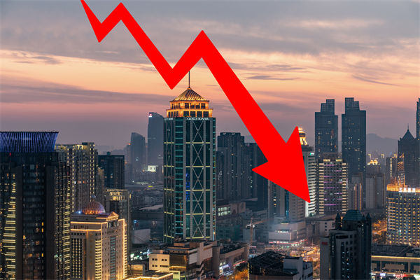 企業(yè)業(yè)績(jī)下滑，績(jī)效咨詢深挖根源重塑高效增長(zhǎng)新路徑