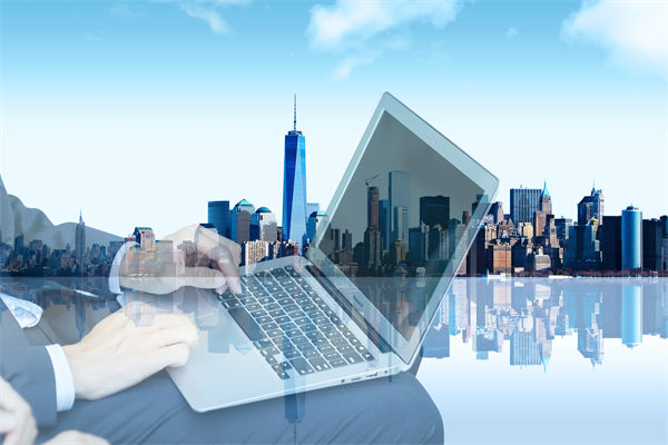 如何通過戰(zhàn)略管理提升企業(yè)的核心競爭力和市場份額？