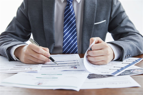 招聘效率低下，人力資源管理如何優(yōu)化流程精準(zhǔn)引才？