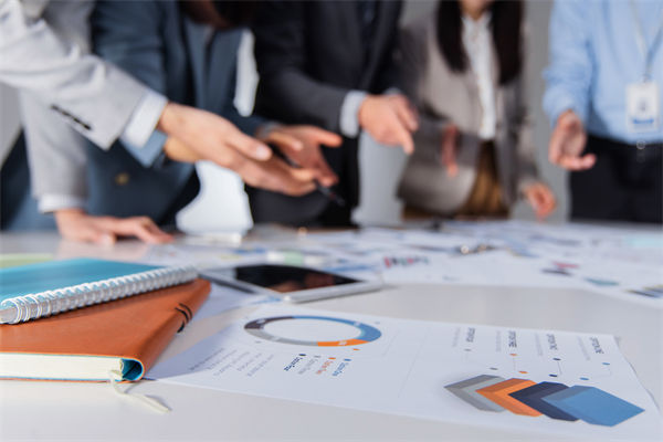 績效溝通形同虛設，績效咨詢如何搭建坦誠交流橋梁？