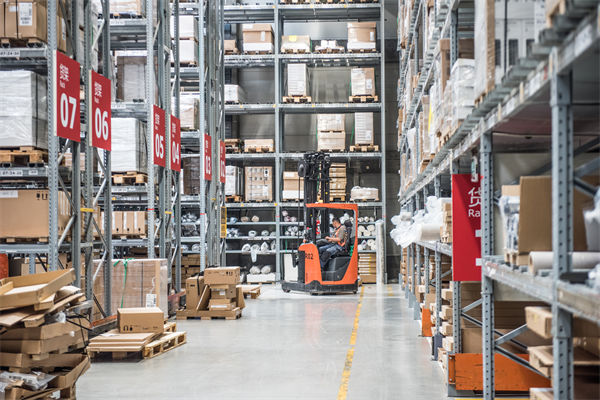 庫存積壓如山，資金周轉(zhuǎn)停滯，怎樣清理盤活？