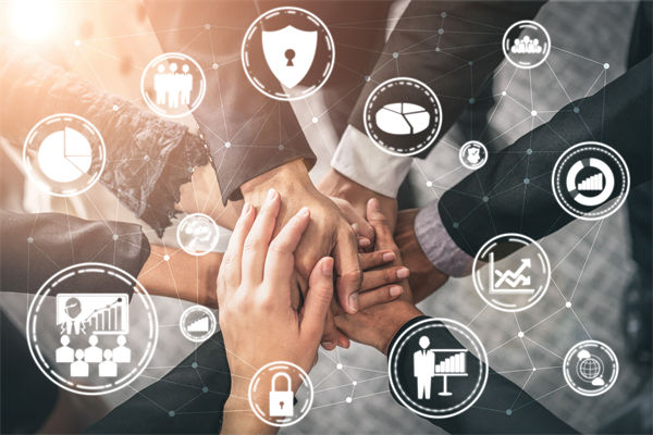 集團(tuán)風(fēng)險(xiǎn)管控薄弱，如何加強(qiáng)風(fēng)險(xiǎn)管理保障集團(tuán)運(yùn)營(yíng)？