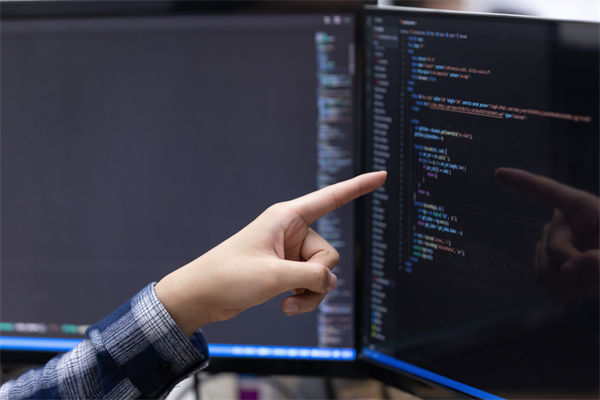 數(shù)據(jù)泛濫成災(zāi)難利用？企業(yè)數(shù)字化轉(zhuǎn)型如何打通任督二脈？