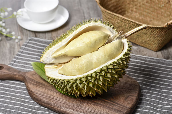 榴蓮價(jià)格暴跌50%，有人買了50箱，預(yù)算管理怎么看？