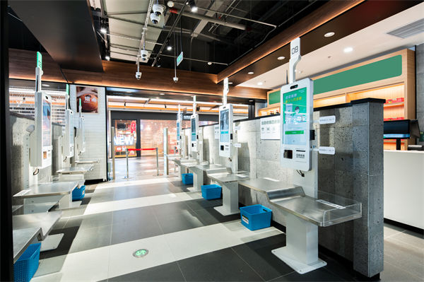 傳統(tǒng)業(yè)務(wù)持續(xù)萎縮，如何用數(shù)字化撕開增長第二曲線？