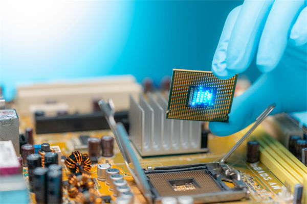 市場瞬息萬變，企業(yè)戰(zhàn)略怎樣快速調(diào)整搶占先機？