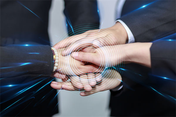 制造業(yè)集團(tuán)戰(zhàn)略協(xié)同斷裂，母子公司鏈路該怎么打通？