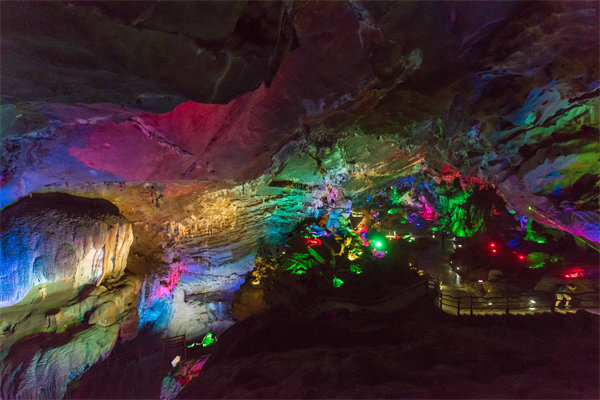 清遠(yuǎn)精益生產(chǎn)咨詢公司聚焦瓶頸，怎樣幫工廠突破效率提升臨界點(diǎn)？