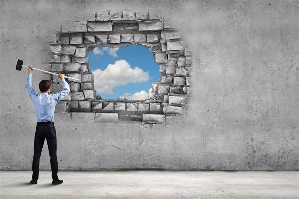 各部門年度計(jì)劃承諾明確，協(xié)同落地時為何仍有脫節(jié)？