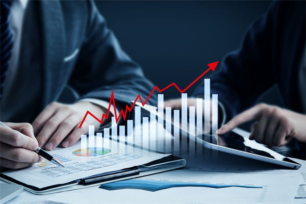 上海街頭真無人出租車要來了，對制造業(yè)有何啟示？