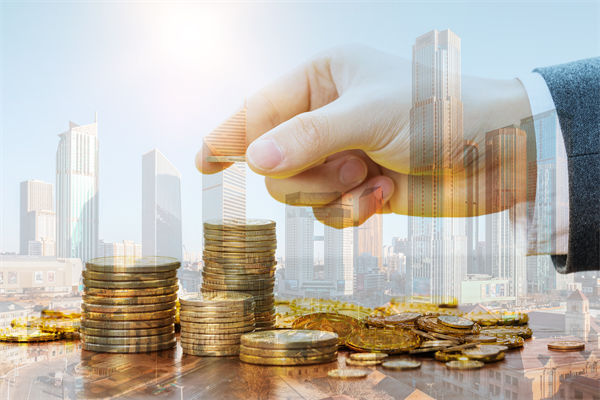 薪酬結(jié)構(gòu)與戰(zhàn)略脫節(jié)，薪酬咨詢?cè)鯓哟罱ㄟm配體系？