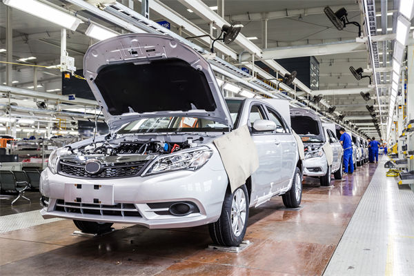 薪酬結(jié)構(gòu)與戰(zhàn)略脫節(jié)，薪酬咨詢?cè)鯓哟罱ㄟm配體系？